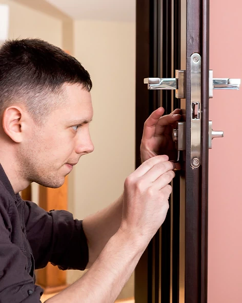 : Professional Locksmith For Commercial And Residential Locksmith Services in Lemoore, CA