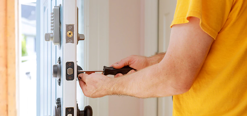 Eviction Locksmith For Key Fob Replacement Services in Lemoore, CA