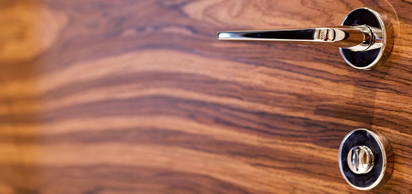 On Demand Locksmith For Key Fobs Repair in Lemoore, California